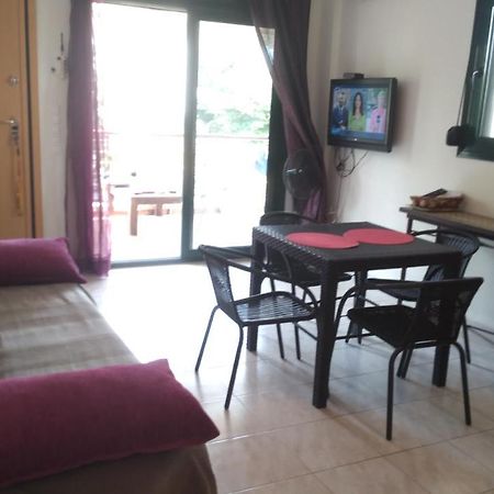 אספרובלטה Garden Maisonnette 2-Bedrooms Sleeps 6 Adults 200M From Sandy Beach מראה חיצוני תמונה