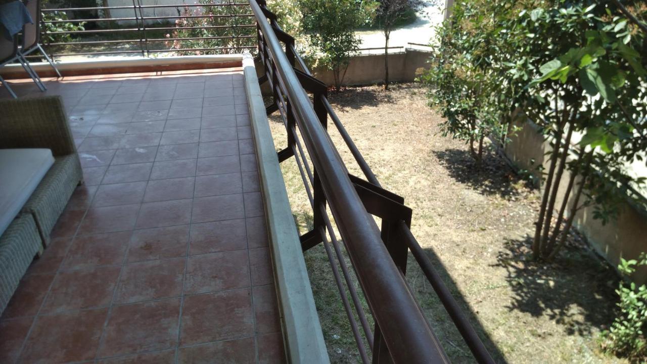 אספרובלטה Garden Maisonnette 2-Bedrooms Sleeps 6 Adults 200M From Sandy Beach מראה חיצוני תמונה