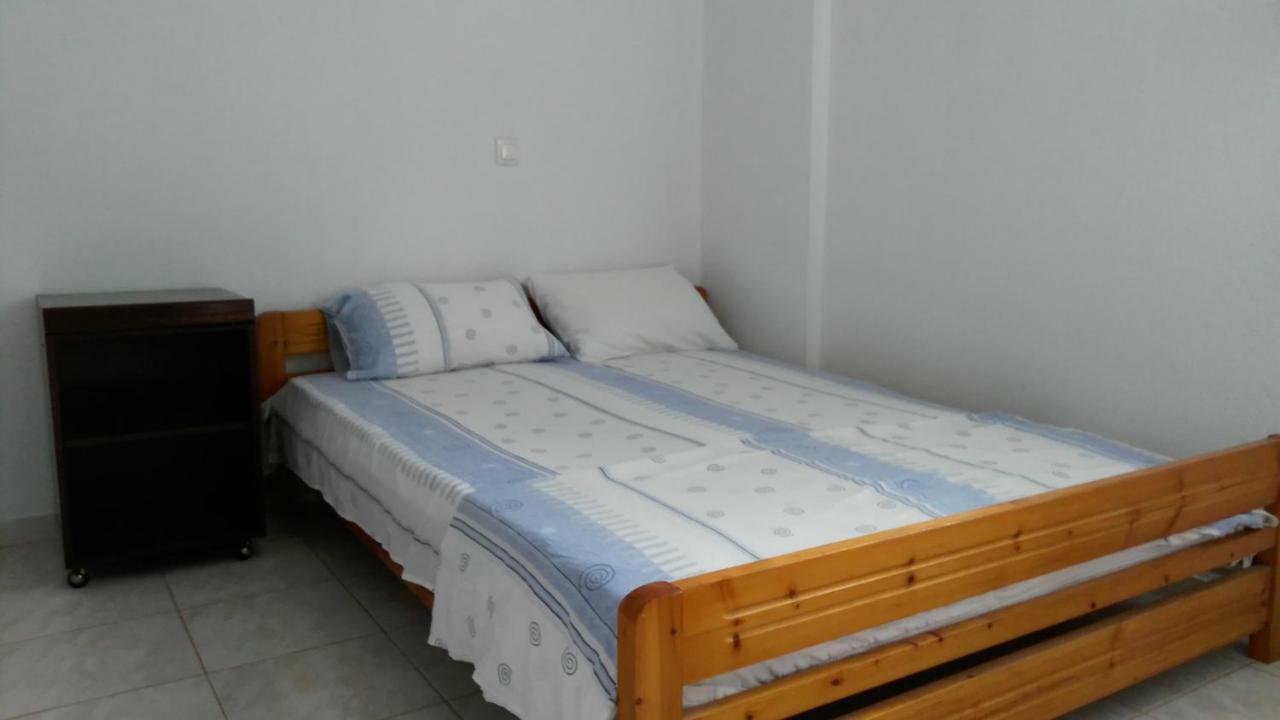 אספרובלטה Garden Maisonnette 2-Bedrooms Sleeps 6 Adults 200M From Sandy Beach מראה חיצוני תמונה