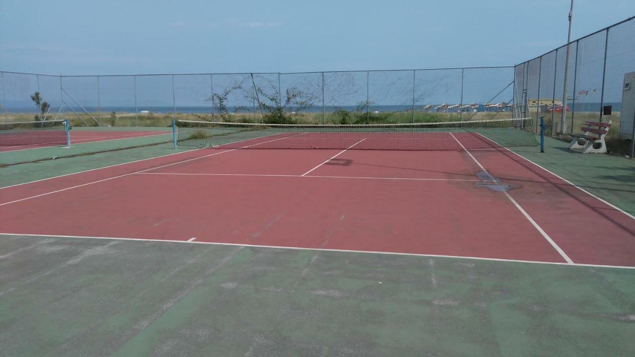 אספרובלטה Garden Maisonnette 2-Bedrooms Sleeps 6 Adults 200M From Sandy Beach מראה חיצוני תמונה