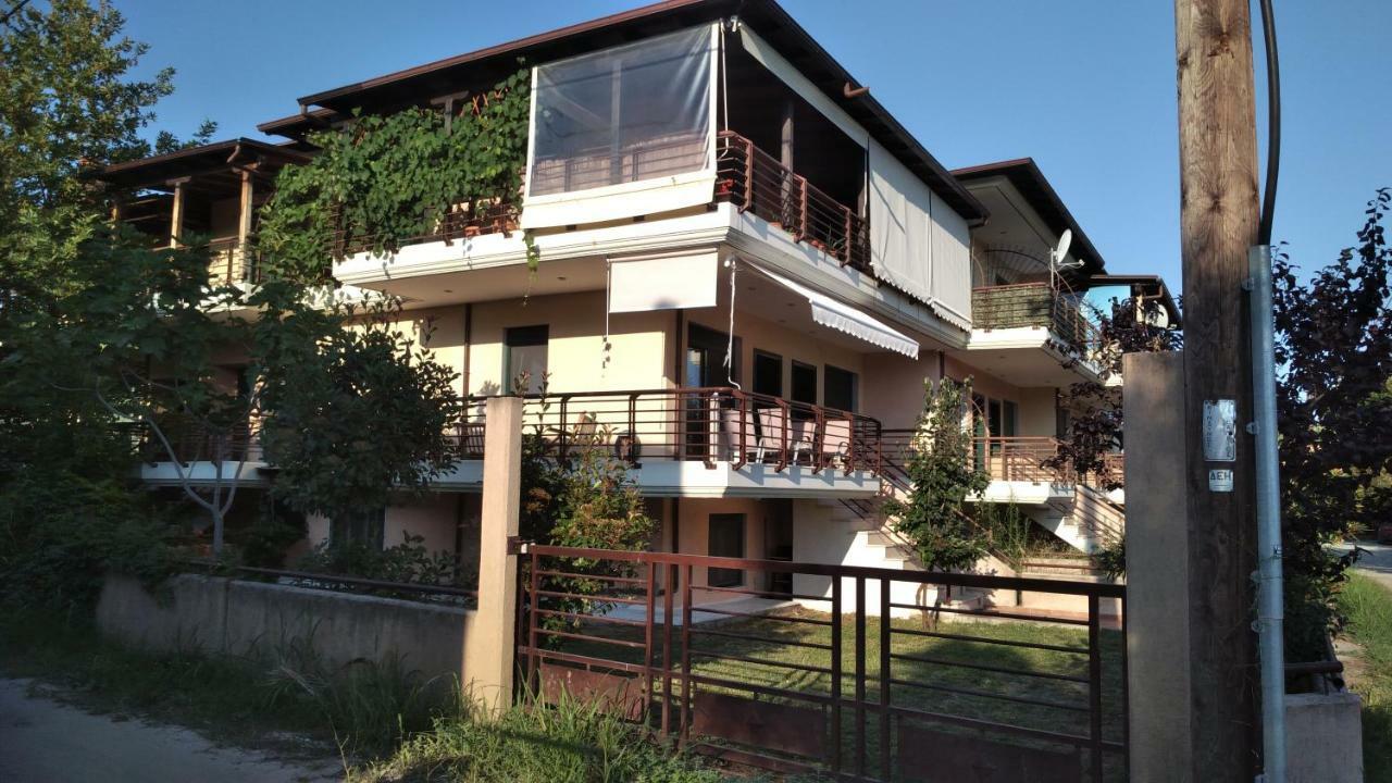 אספרובלטה Garden Maisonnette 2-Bedrooms Sleeps 6 Adults 200M From Sandy Beach מראה חיצוני תמונה