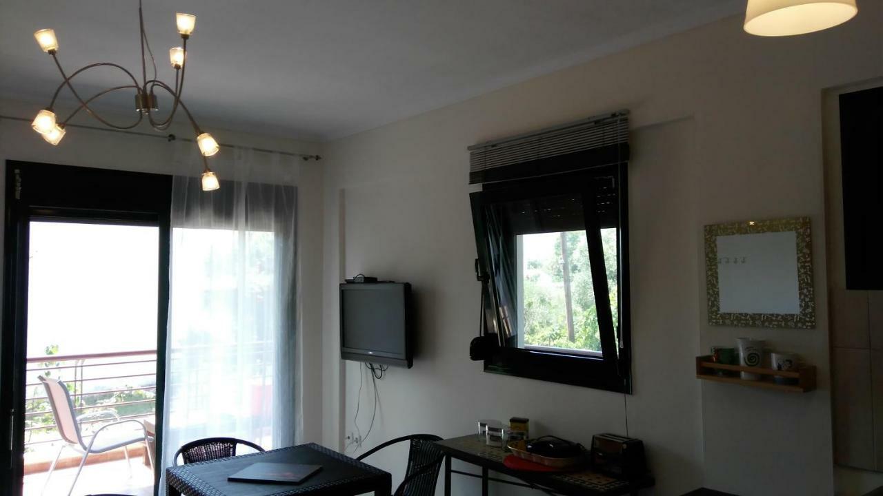 אספרובלטה Garden Maisonnette 2-Bedrooms Sleeps 6 Adults 200M From Sandy Beach מראה חיצוני תמונה